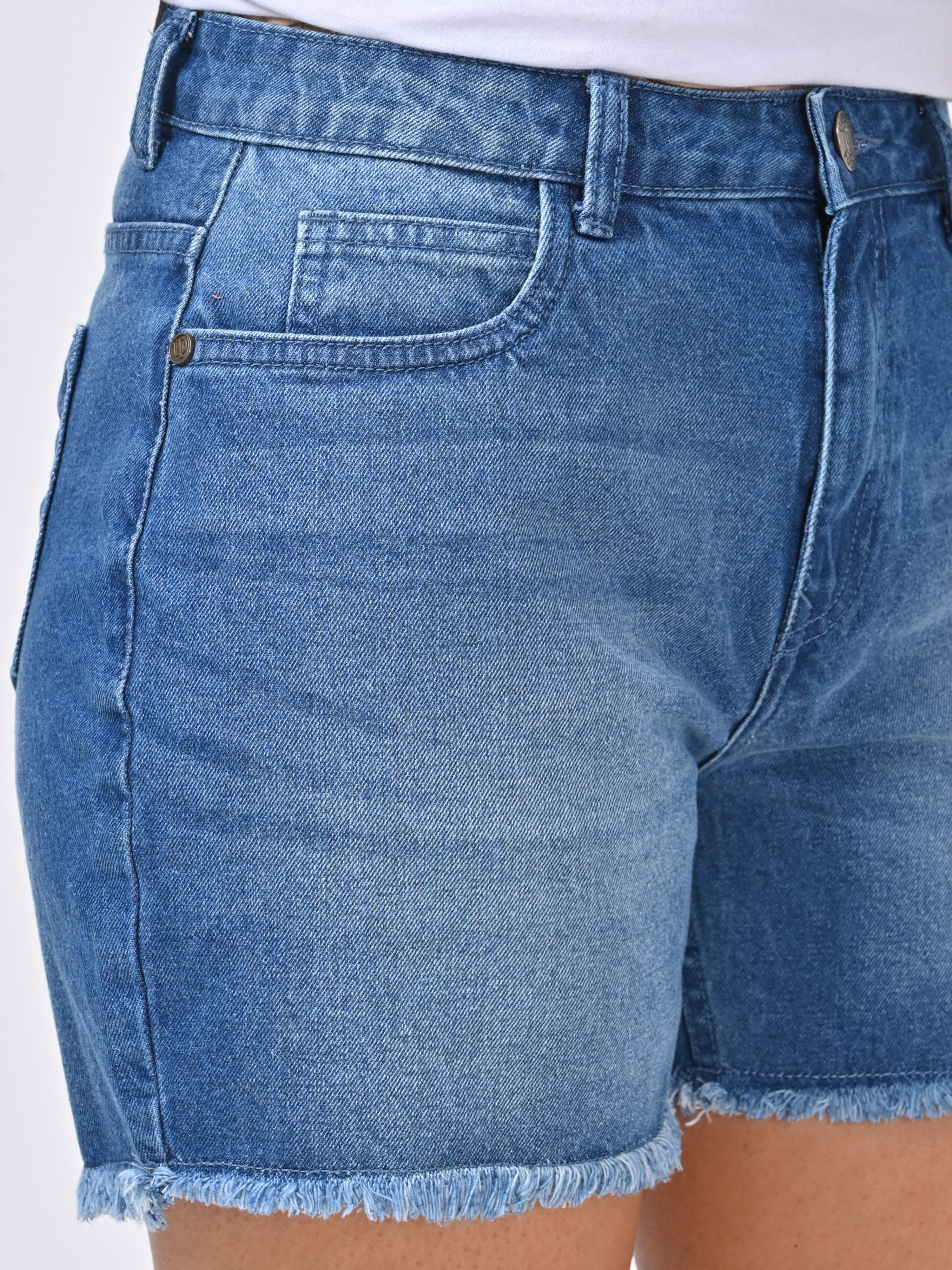 Mid-Rise Denim Shorts - Mid Blue