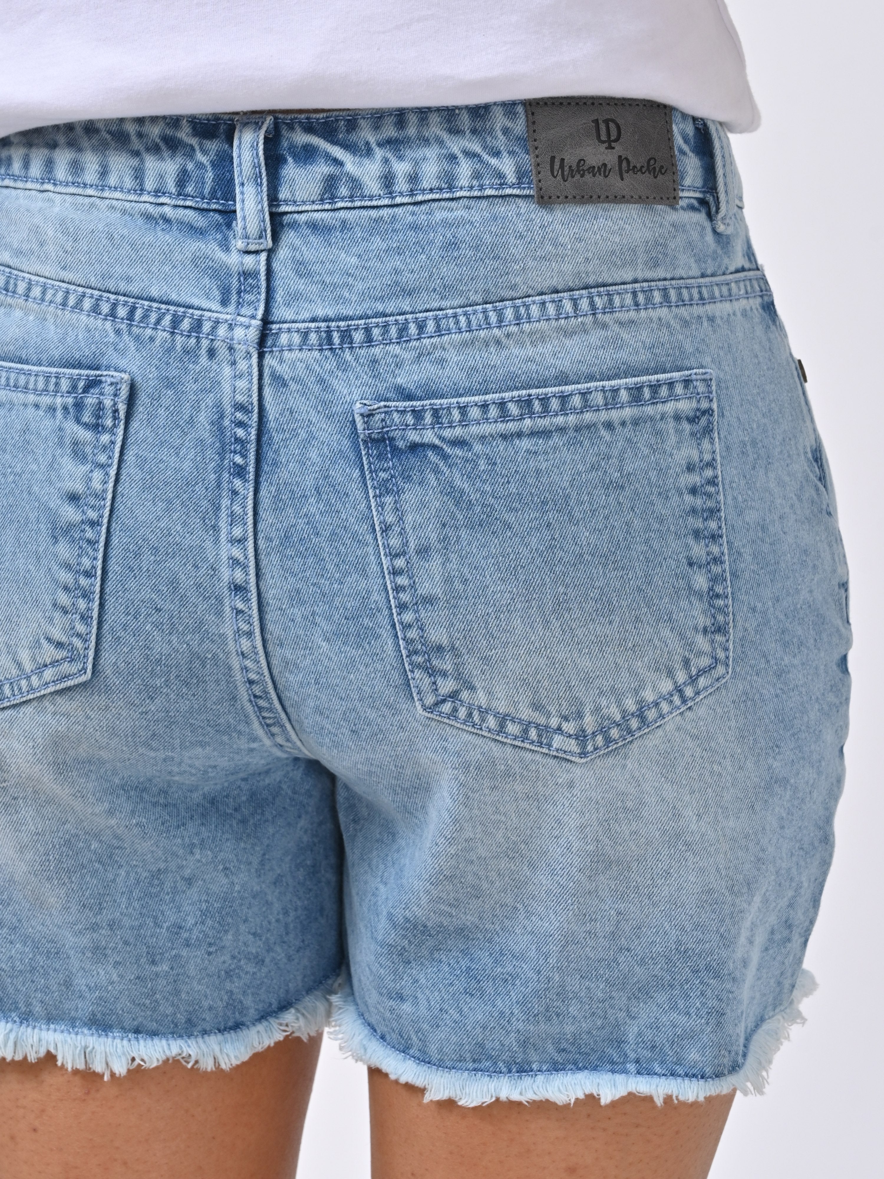 Mid-Rise Denim Shorts - Light Blue
