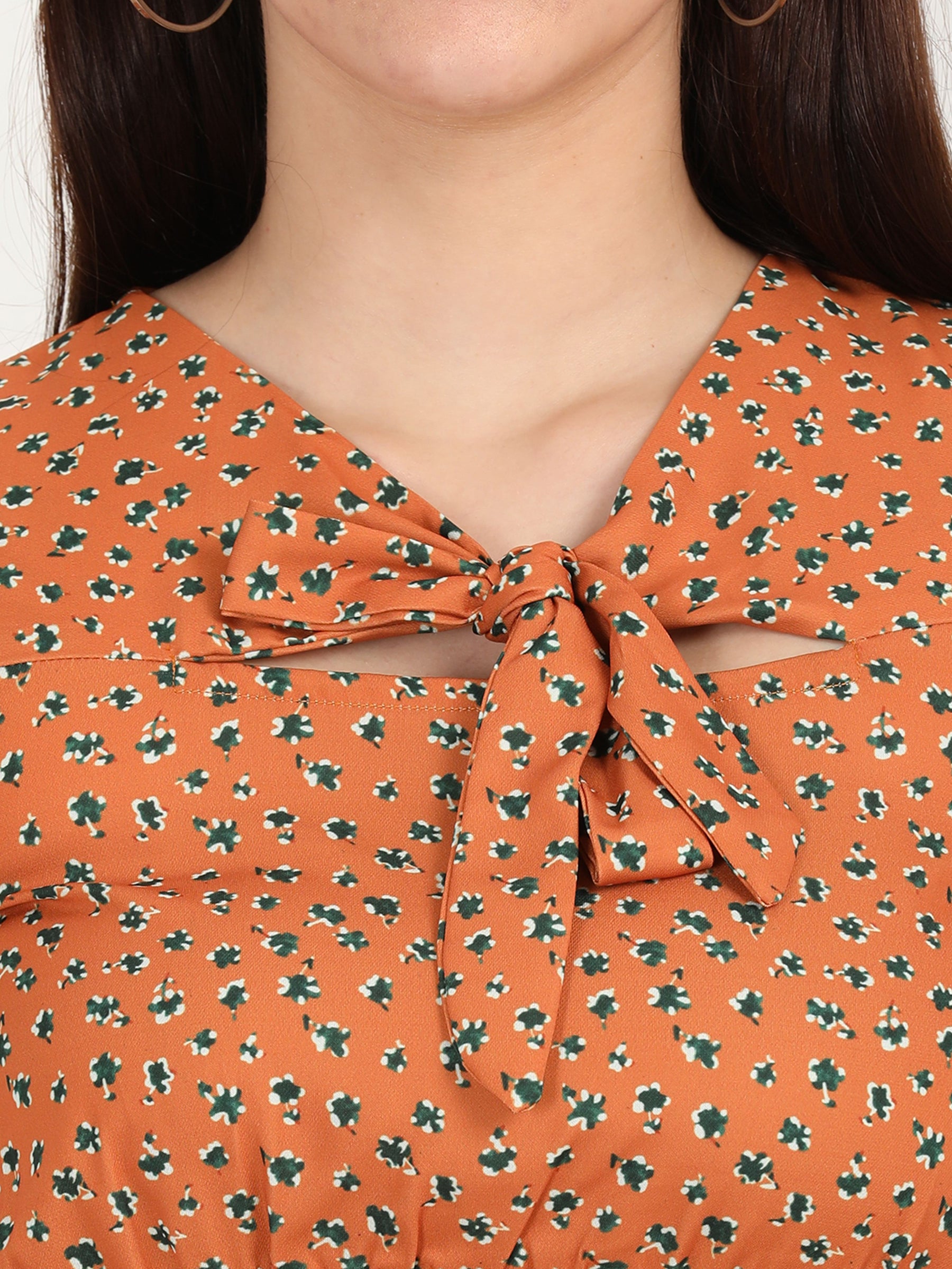Front Tie up floral crop top