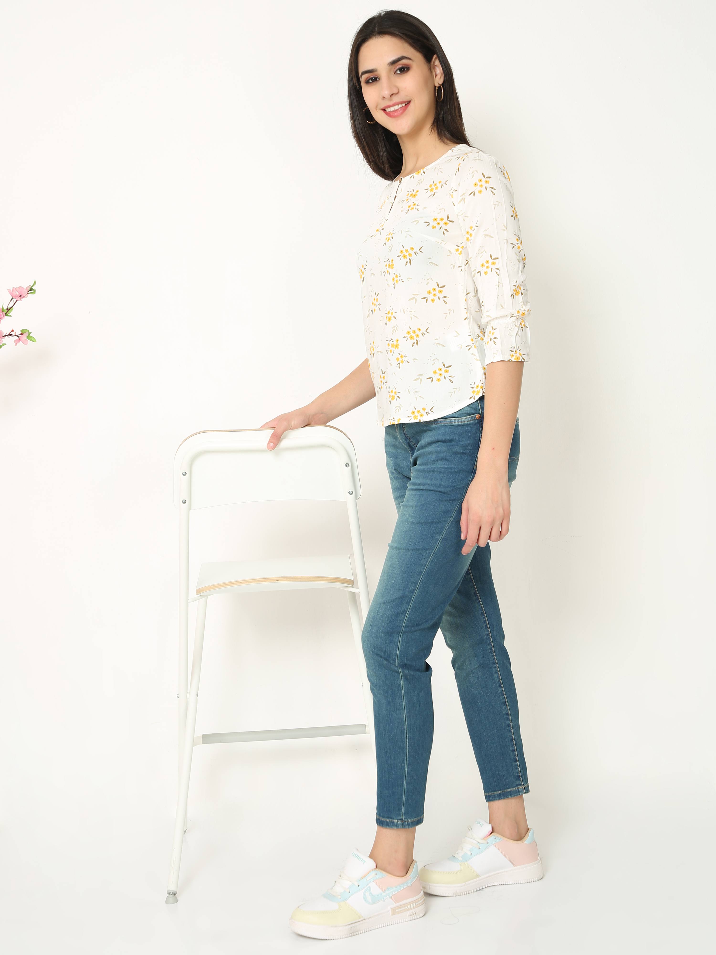 Floral Print White Casual Top