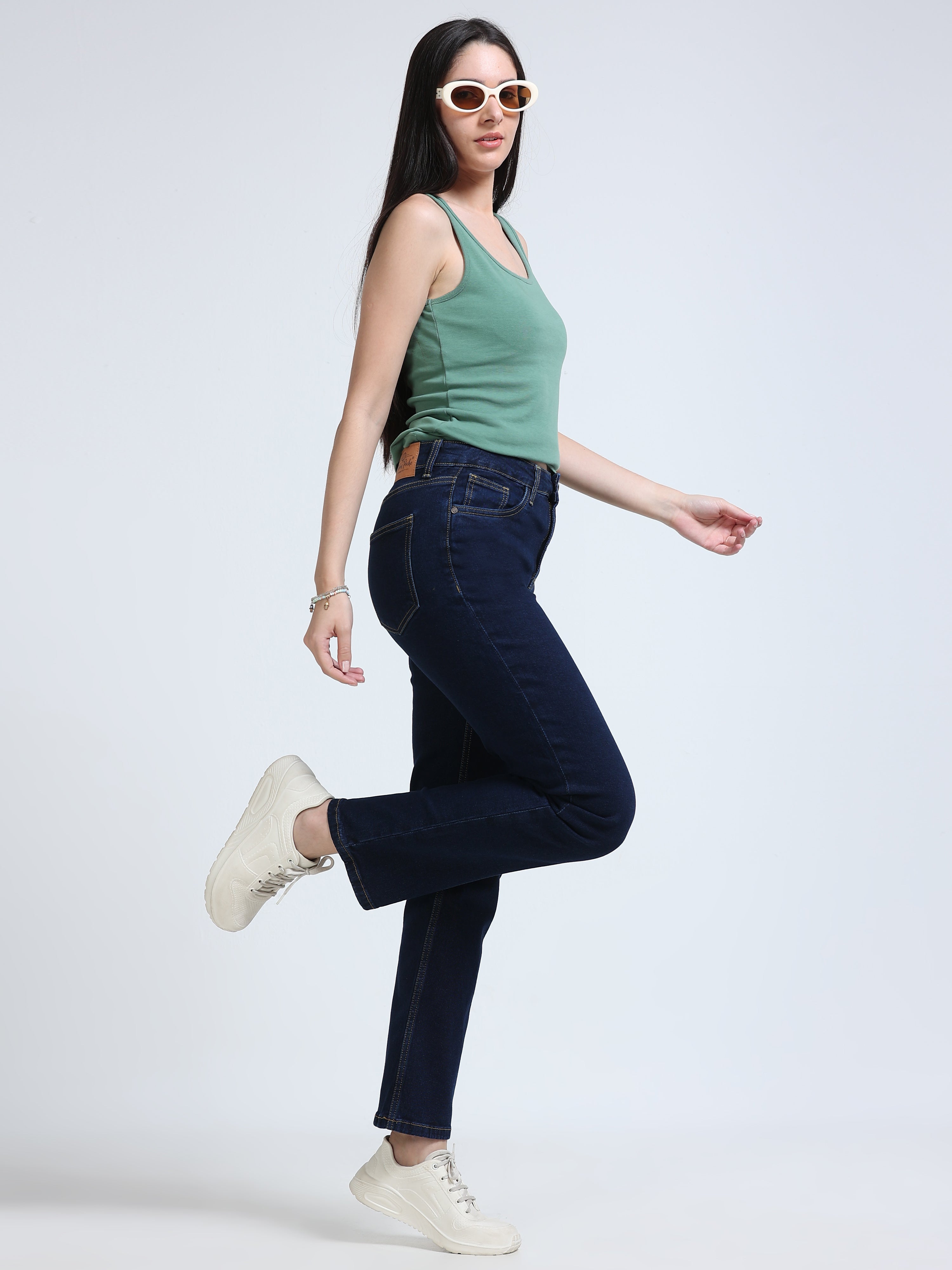 High Rise Straight Fit Jeans - Blue