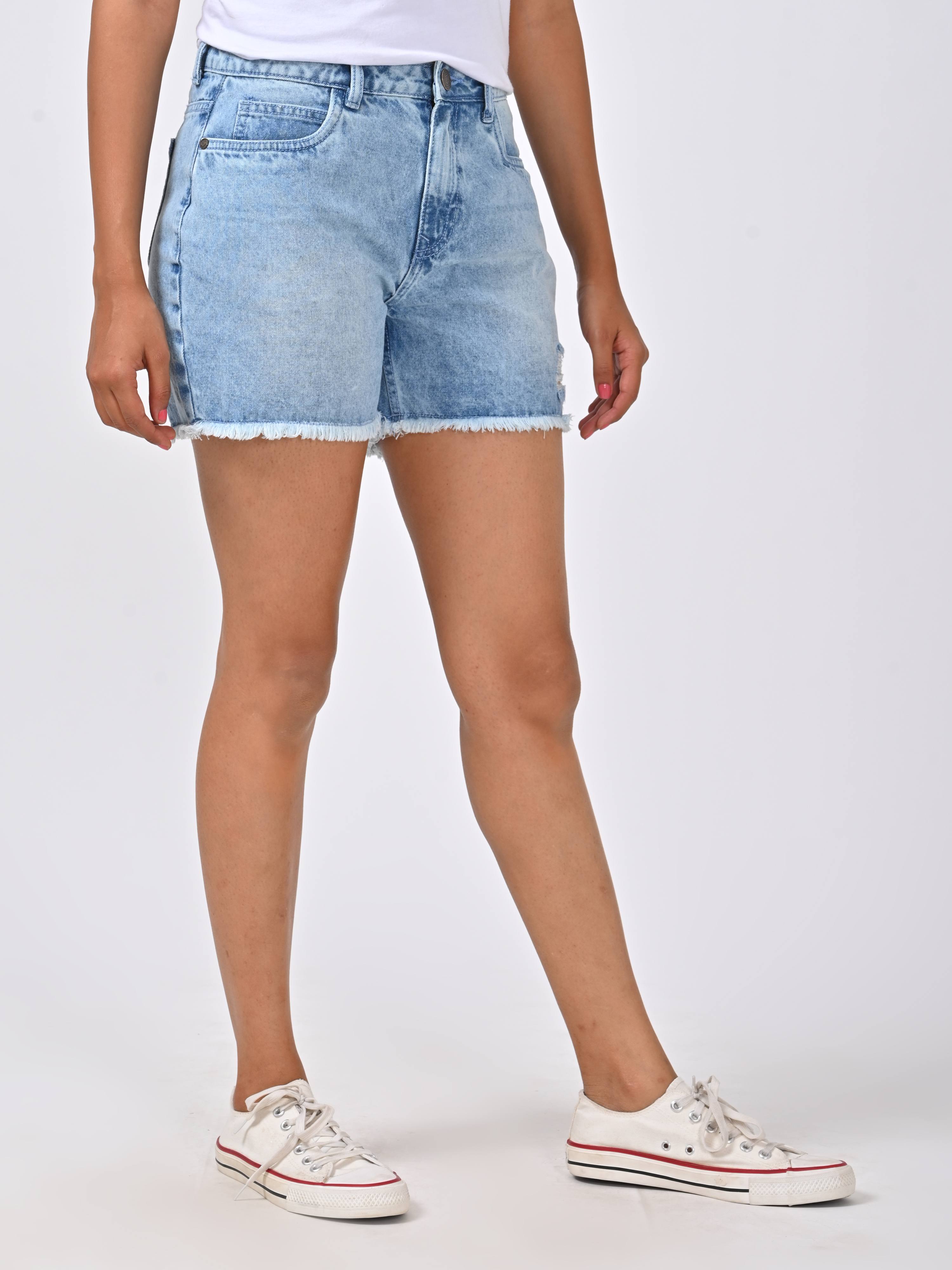 Mid-Rise Denim Shorts - Light Blue