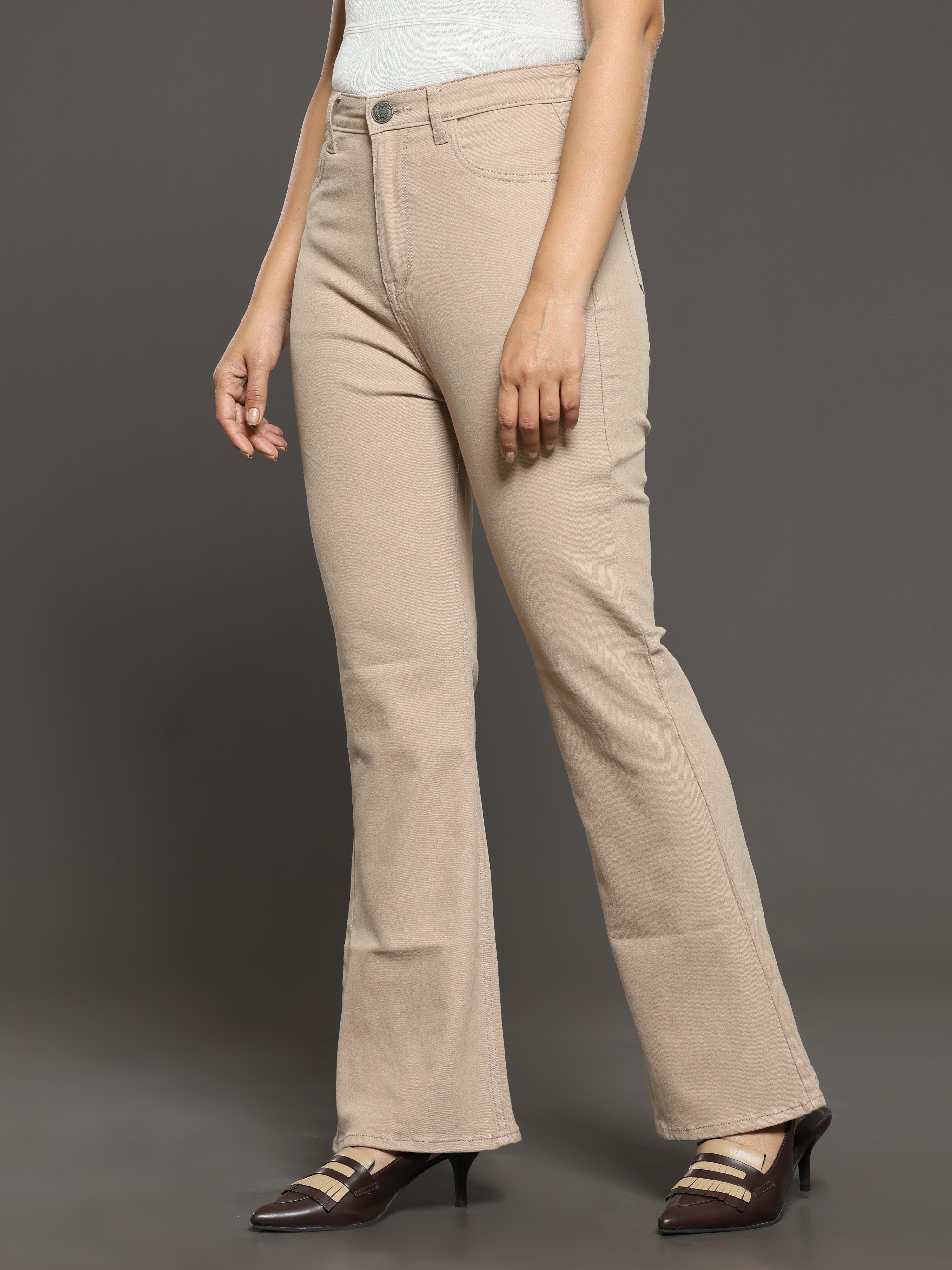 High Rise Bootcut Jeans - Beige