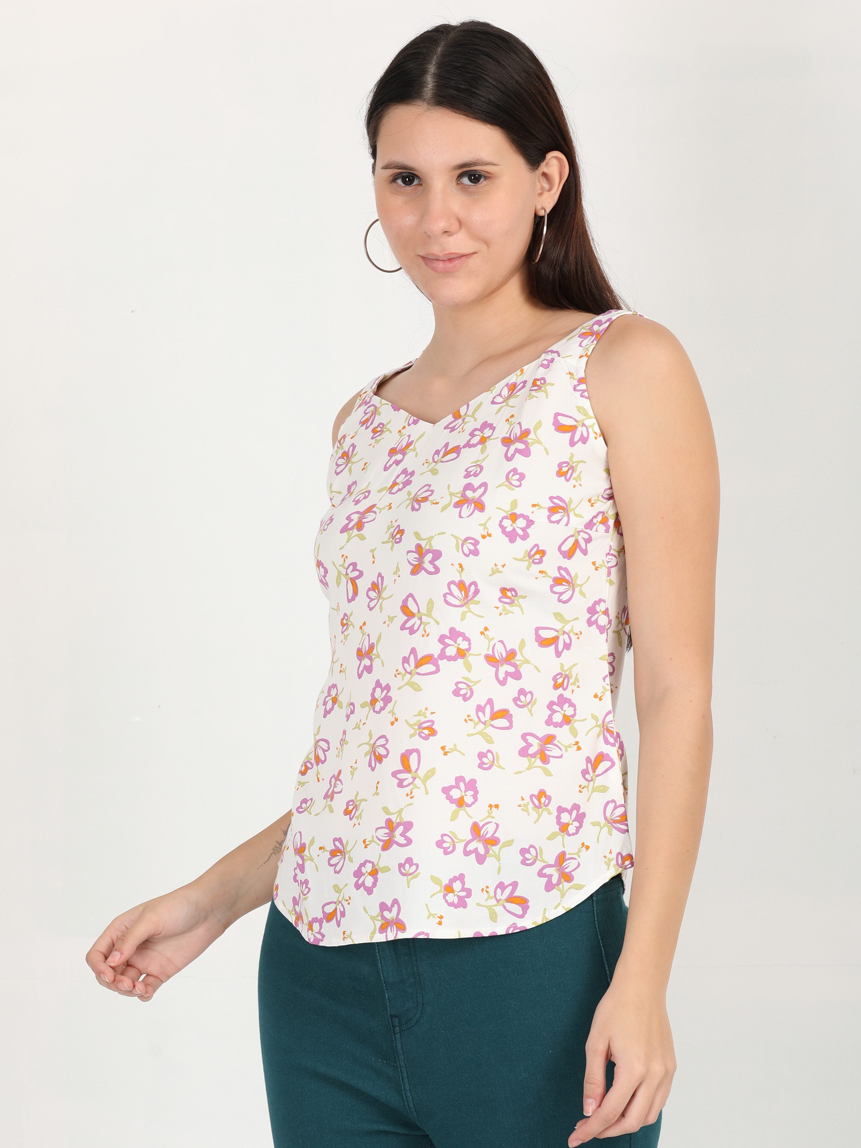 Sweetheart Neck Sleevless Top