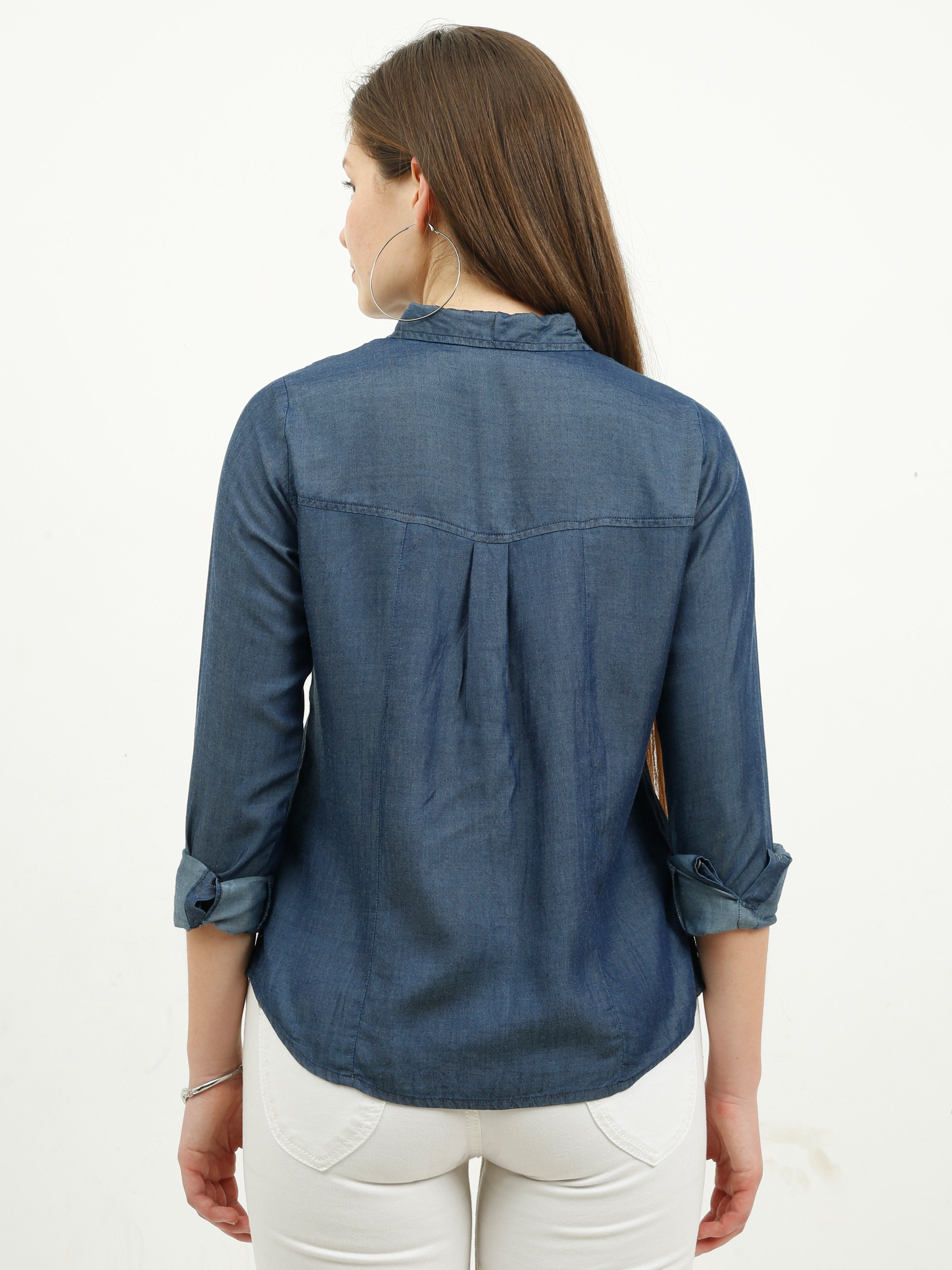 Clasic Collar Shirt with Pintuck